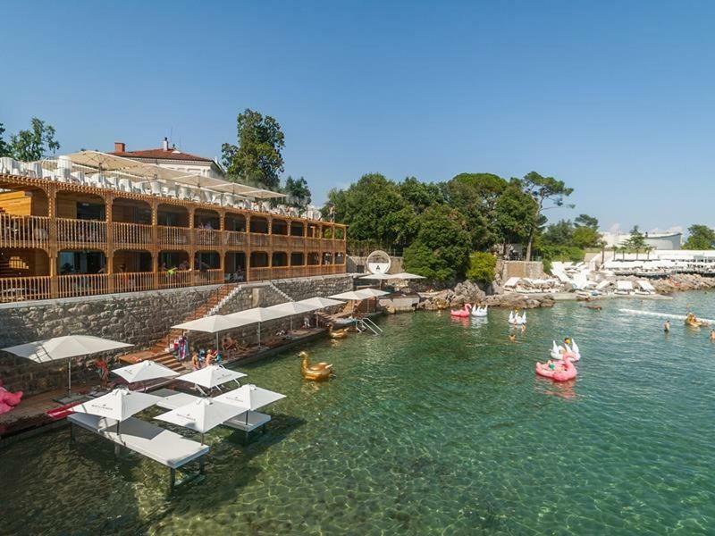Apartman Maya Opatija Exterior foto